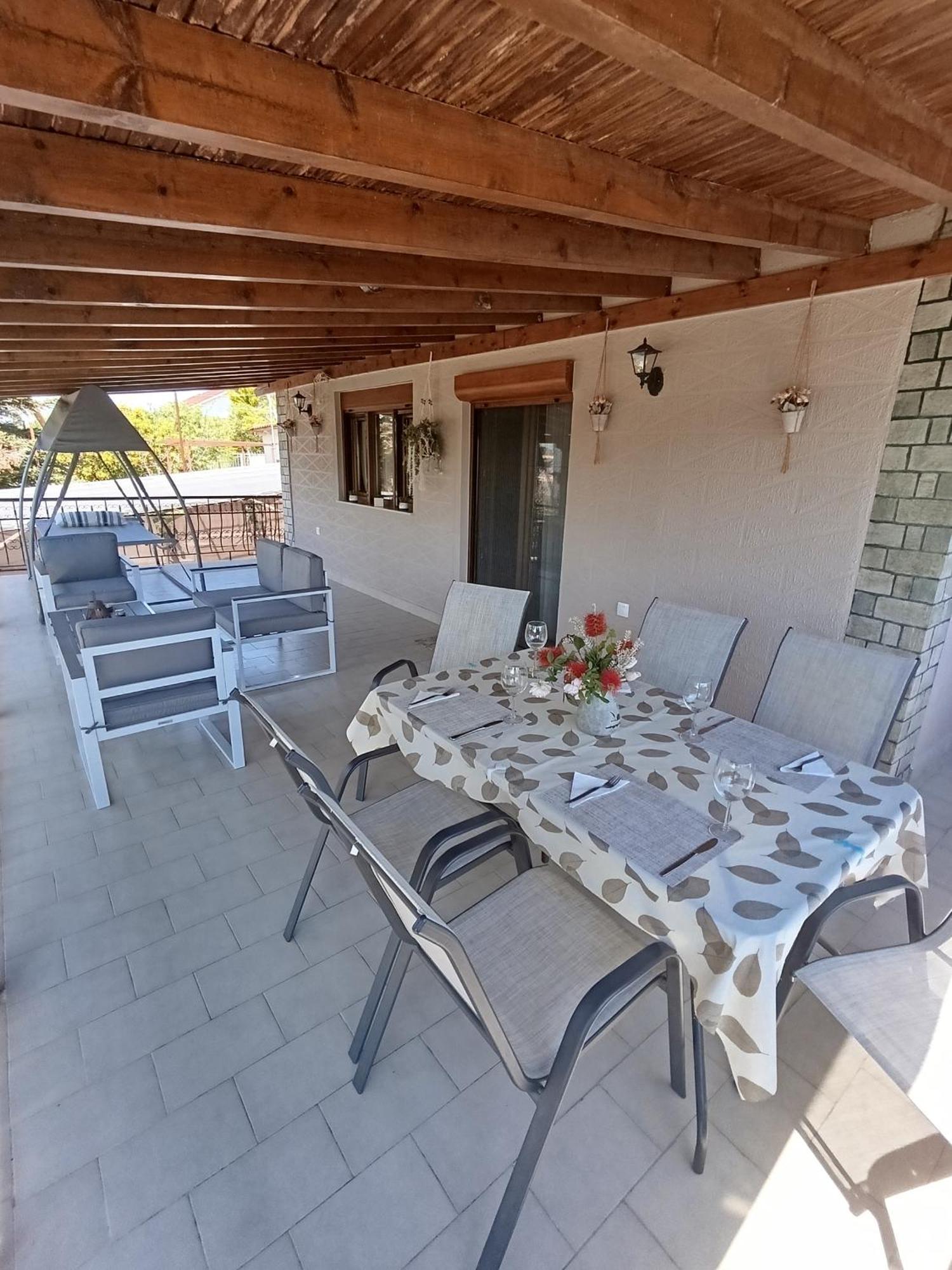 "2Steps From The Beach" Nea Iraklia Exterior foto